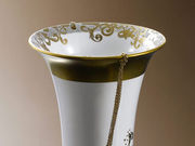 韩国展示世界上最奢华的花瓶(图)