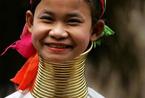 探秘泰国长颈女人村 人的脖子能有多长(组图)