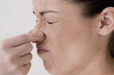 第五，哮喘不好也不坏。哮喘发作时往往伴随喘息或者呼吸困难。如果症状不消退，也不恶化，就应该去看急诊。如果哮喘发作不治疗，有可能出现严重的胸肌疲劳，甚至导致死亡。