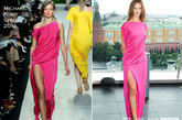“新金刚女”罗茜·汉丁顿-惠特莉(图)身穿Michael Kors 2011秋季桃红色缎面礼服亮相《变形金刚3》在莫斯科的发布会。高开叉的设计让她隐约露出了细长的美腿。
