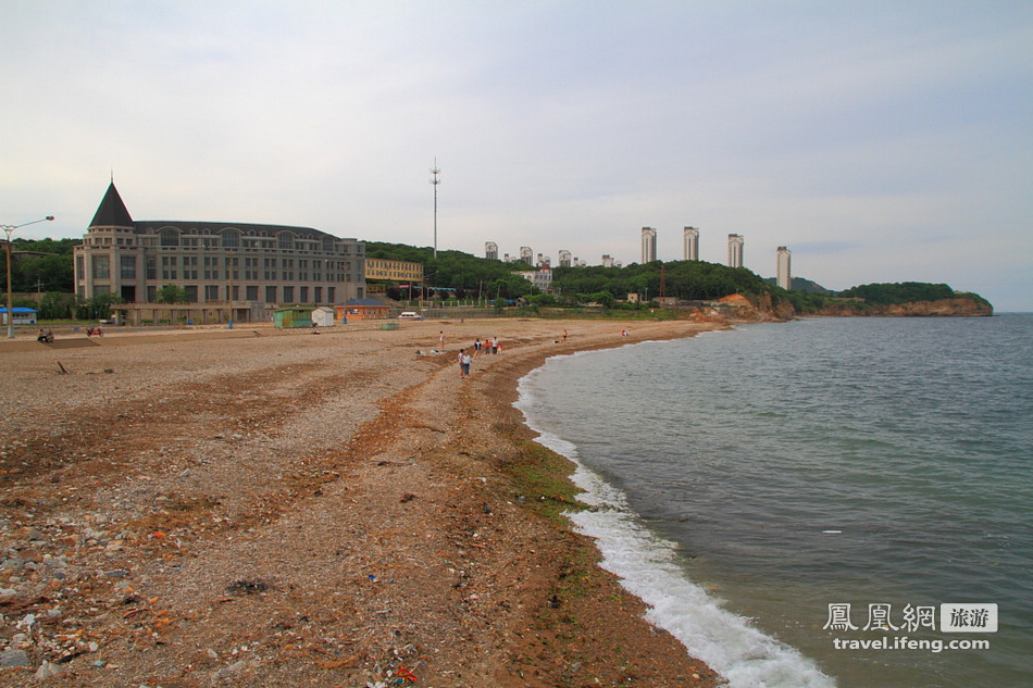 大连旅顺黄金山炮台 坚强中的一抹温柔