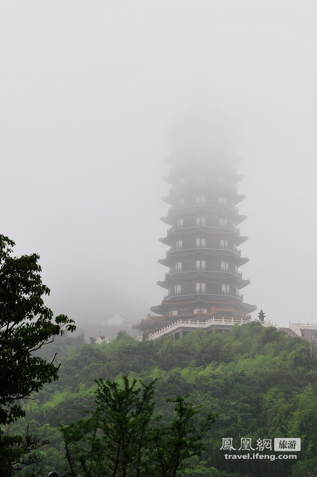 凤凰禅行 在雨中宝陀讲寺感受佛法精深上篇