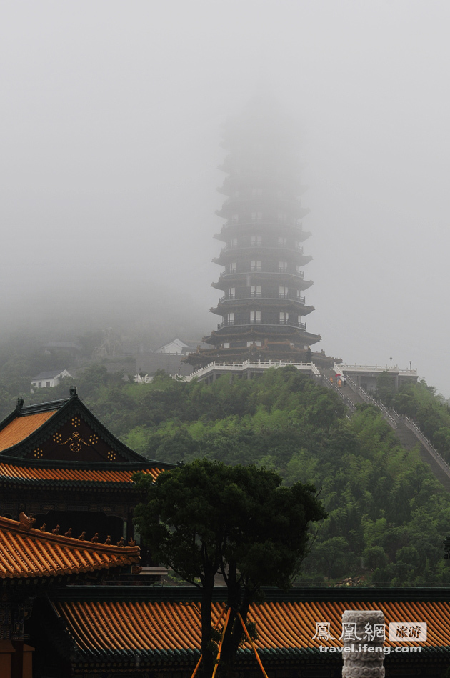 凤凰禅行 在雨中宝陀讲寺感受佛法精深上篇