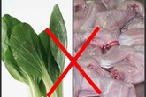 兔肉+小白菜：容易引起腹泻和呕吐