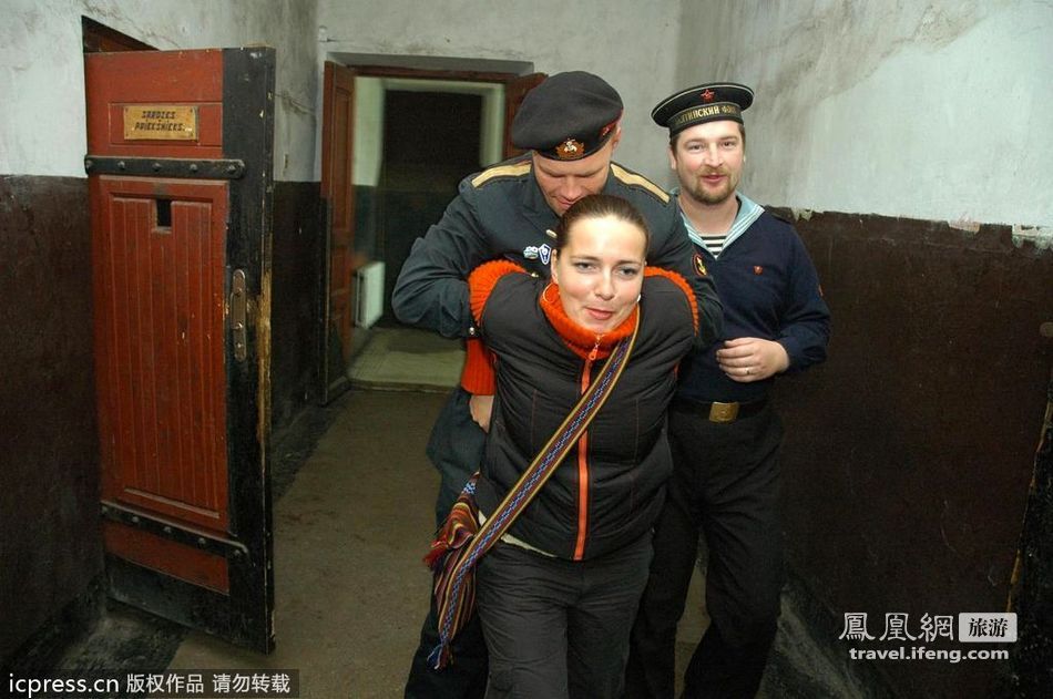 俄罗斯监狱酒店体验囚犯式住宿生活