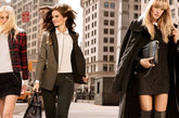 DKNY发布2011秋冬广告大片 ，超模Anne Vyalitsyna、Aline Weber、Izabel Goulart共同演绎，时尚摄影师组合Inez and Vinoodh掌镜。
