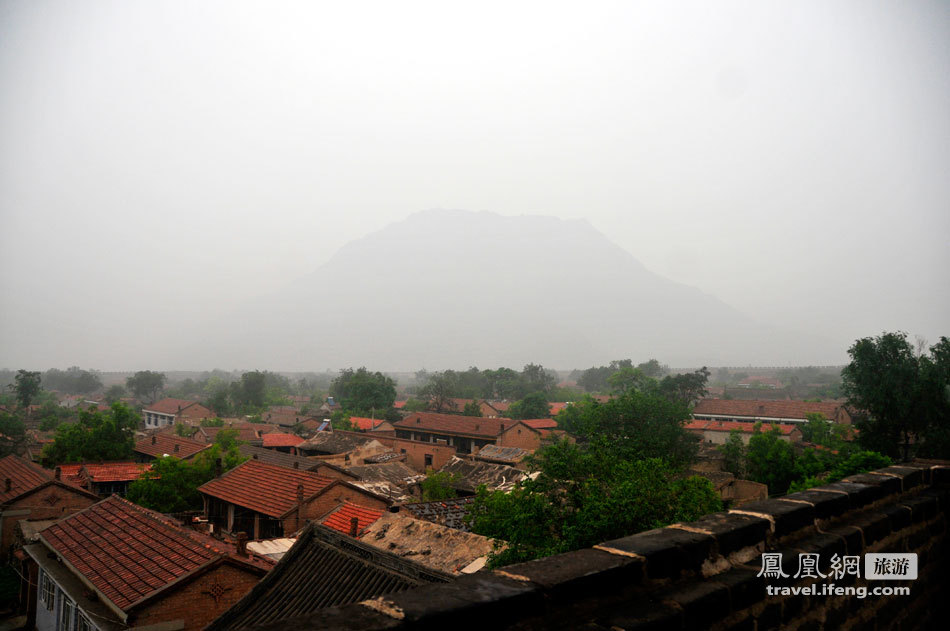 丝路大巴游Day 1 鸡鸣山驿烟雨游