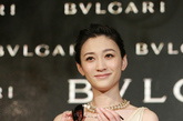 2011年7月8日，意大利顶级珠宝品牌BVLGARI宝格丽在北京丽思卡尔顿酒店举办了盛大的Le Gemme顶级珠宝太阳镜系列预览。著名影视红星李小冉佩戴宝格丽古董典藏系列珠宝奢华出席。