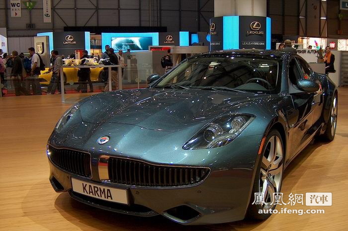 李奥纳多获得第一部Fisker Karma电动跑车