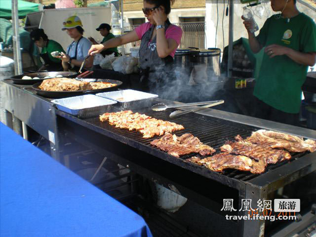 实拍多伦多夏日街头节上各具特色的表演和美食