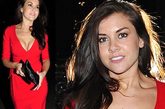 前威尔士小姐伊莫金-托马斯(Imogen Thomas)身穿中国红包身中裙上街。性感领口露出她的魅惑小心机。