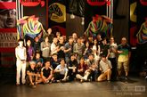 2011年度北京国际青年戏剧节将通过各项志愿者活动带领普通观众走进戏剧世界。志愿者报名邮箱：bjffvolunteer@sina.com。报名日期：自2011年8月8日至8月31日，报名对象：年满18周岁，在京工作、学习、生活，身体健康可以从事剧场志愿者工作的适龄人士。
