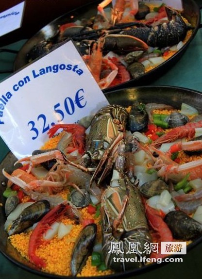 在巴塞罗那享受巨型龙虾宴