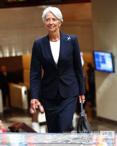 国际货币第一位女总裁 展现法国女人的优雅与奢华 