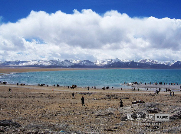 西藏圣湖探密：那木错与巴松错