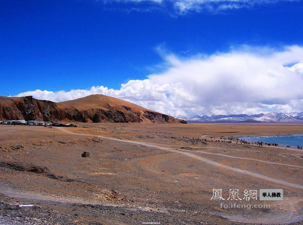 西藏圣湖探密：那木错与巴松错