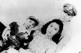 蒋介石爱将张灵甫与妻子王玉龄的旧照