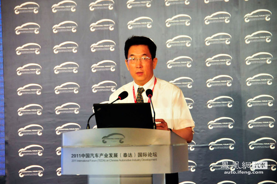 王伟：探讨入世十年我国关税政策调整与汽车产业发展