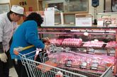 自己日常吃肉也是精打细算，因为最“烂”部位的猪肉，一斤也要85块人民币左右。