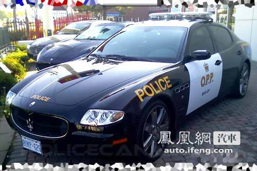 阿联酋的亮丽兰博基尼警用跑车