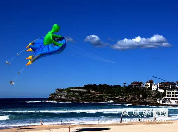风筝节点燃悉尼邦迪海滩 滨海小镇浪漫之旅