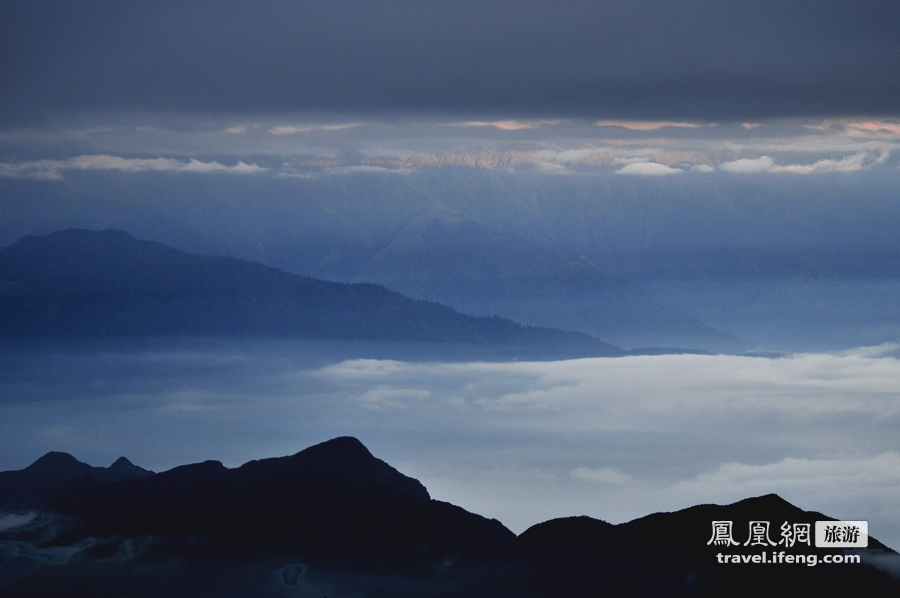 畅游牛背山上的云瀑 推荐顶级行色之旅