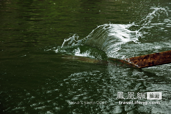 探神农溪船夫 水上讨生活风骨犹存