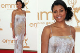 塔拉吉·P·汉森(Taraji P. Henson) 身穿蓝色情人 (Blumarine)，若隐若现的材质，上下一线的剪裁，像是高档睡衣穿上红毯。