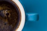 咖啡因
很多人都知道，含咖啡因食物会刺激神经系统，还具有一定的利尿作用，是导致失眠的常见原因。
