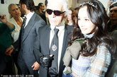 杨幂与时尚泰斗Chanel艺术总监卡尔·拉格斐尔德（Karl Lagerfeld）。 
