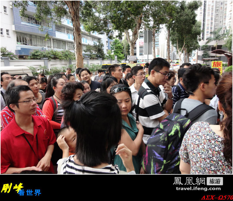 香港专供大陆客购物商场 禁止拍摄以防找后账