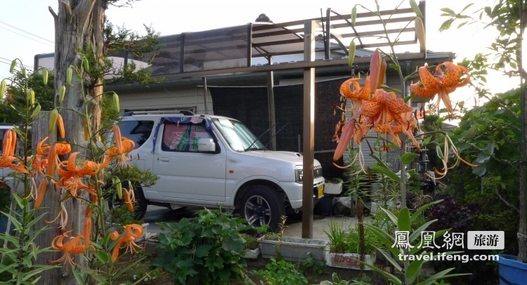 实拍日本农村SUV用来务农 菜摊无人收费