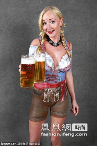 慕尼黑啤酒节 美女疯狂人体彩绘吸睛