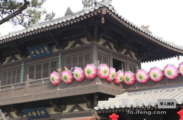 山堂水殿 缀目新眺大同灵岩寺