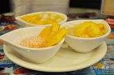 “许留山”的芒之恋，一盘三小碗分别是芒果糯米糍、芒果小丸子、芒果椰浆西米捞，最爱芒果西米捞。