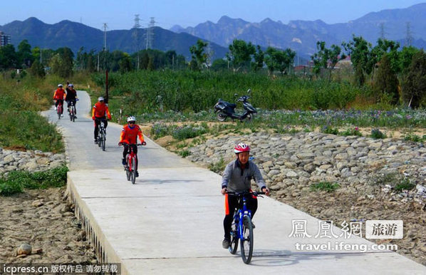 北京第一个大型河道公园免费向市民开放