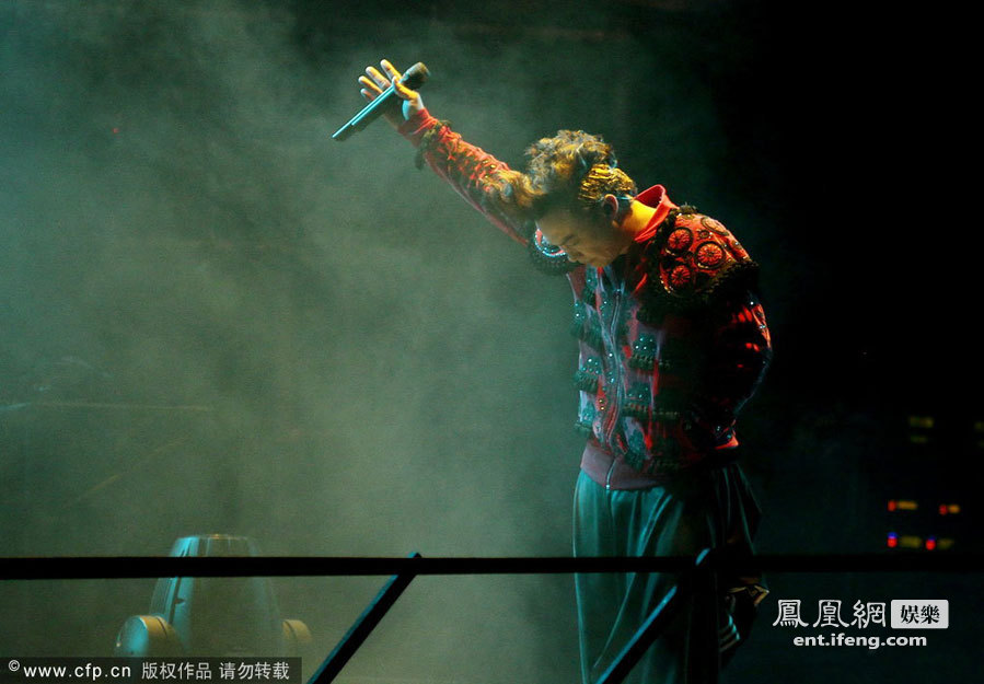 陈奕迅北京个唱+深情对唱《因为爱情》[高清大