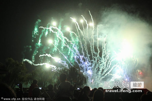 上海国际音乐烟花节在浦东世纪公园开幕