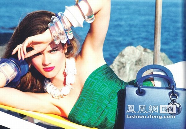 Dior 2012度假系列大片释出 绚丽影像激发穿衣灵感
