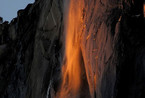 美国加州约塞米蒂国家公园火瀑布奇观