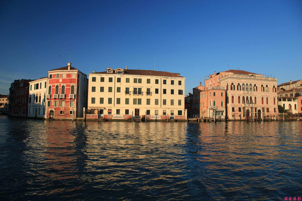 码头流水人家 寻找威尼斯版的“秋思”