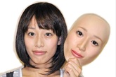 该公司声称，通过他们的专有技术，能够复制出人脸的每一个细节，甚至精确到毛孔、血管和虹膜。