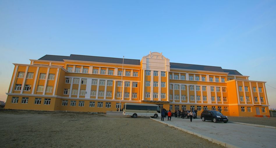 逊克县民族小学.