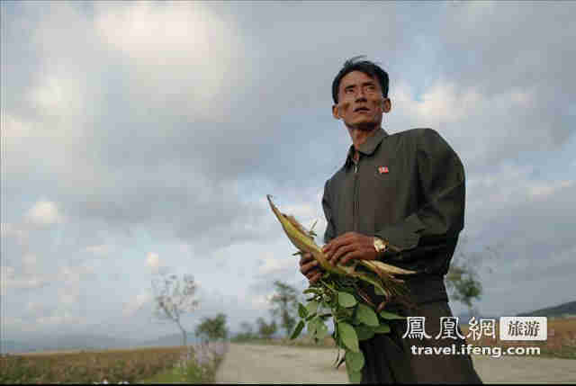 饥饿的朝鲜:西媒摄影师应邀拍下朝鲜黑镜头