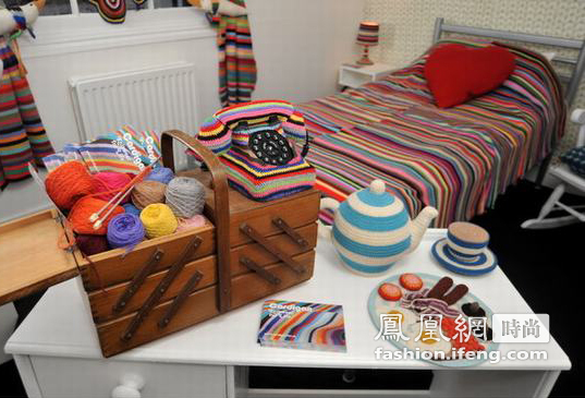 英国设计师编织梦想  打造温馨毛线房间