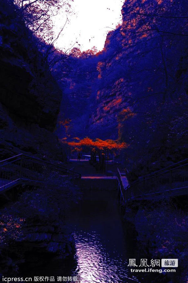 天街小雨润京郊 京东大峡谷秋意浓