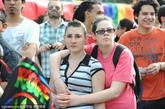 阿根廷布宜诺斯艾利斯，同性恋大游行举行。场面壮观，比基尼美女吸引眼球。