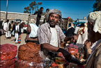 探也门生猛的马纳哈贸易市场
