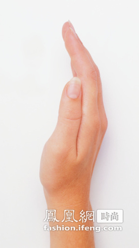 从指甲上的白月牙看女人体内气血是否充足(图) 