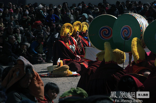 信仰的舞蹈 拉卜楞寺的节日